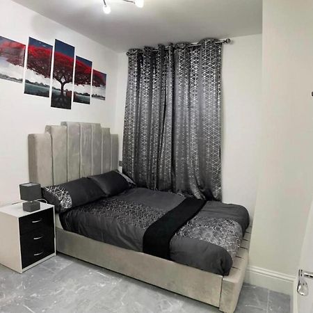 Entire 5 Star Luxury Whalley House Wifi Tv Luxury Burnley Buitenkant foto