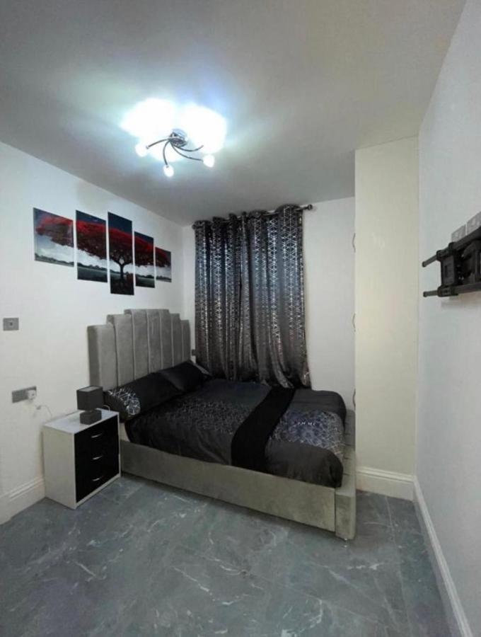 Entire 5 Star Luxury Whalley House Wifi Tv Luxury Burnley Buitenkant foto