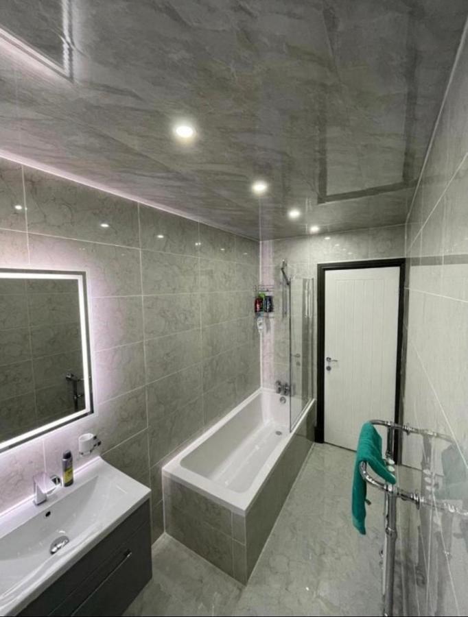 Entire 5 Star Luxury Whalley House Wifi Tv Luxury Burnley Buitenkant foto