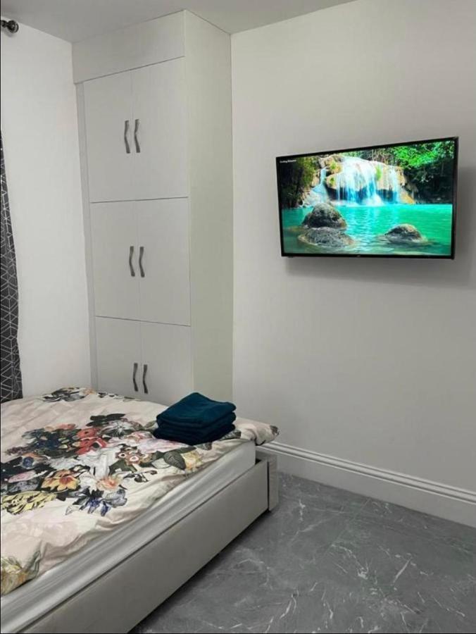Entire 5 Star Luxury Whalley House Wifi Tv Luxury Burnley Buitenkant foto
